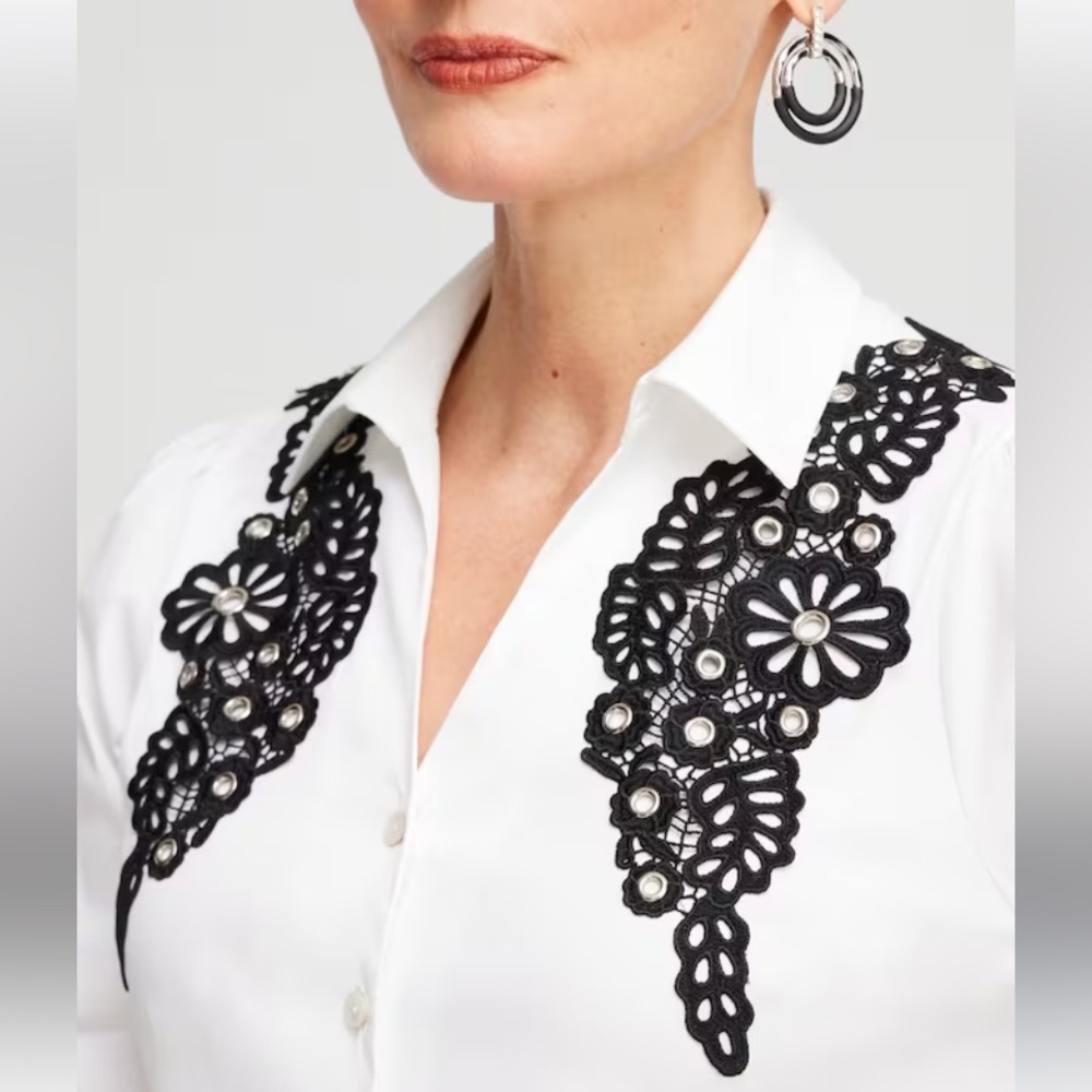 :: CHICO’S Poplin Black Lace on White Appliqué Blouse Dressy Shirt SOLD … - Picture 5 of 14